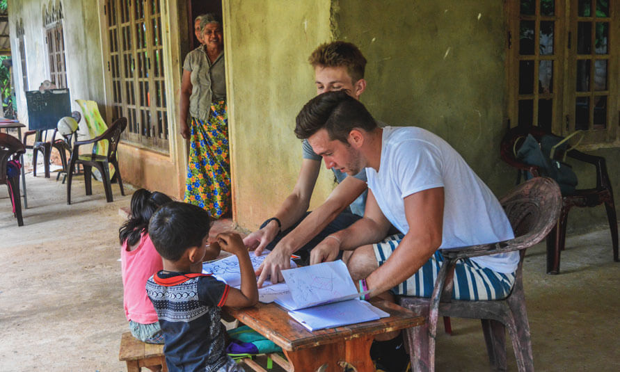 voluntariado en Sri Lanka para adultos